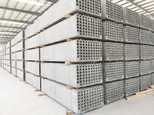 輕質(zhì)隔墻板